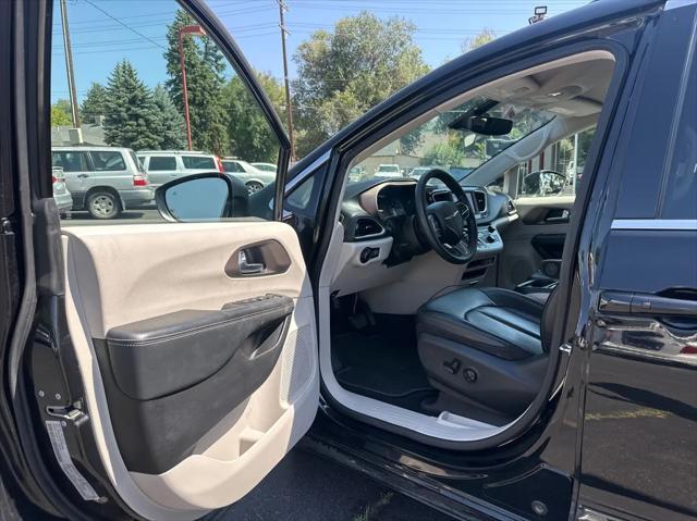 used 2021 Chrysler Voyager car