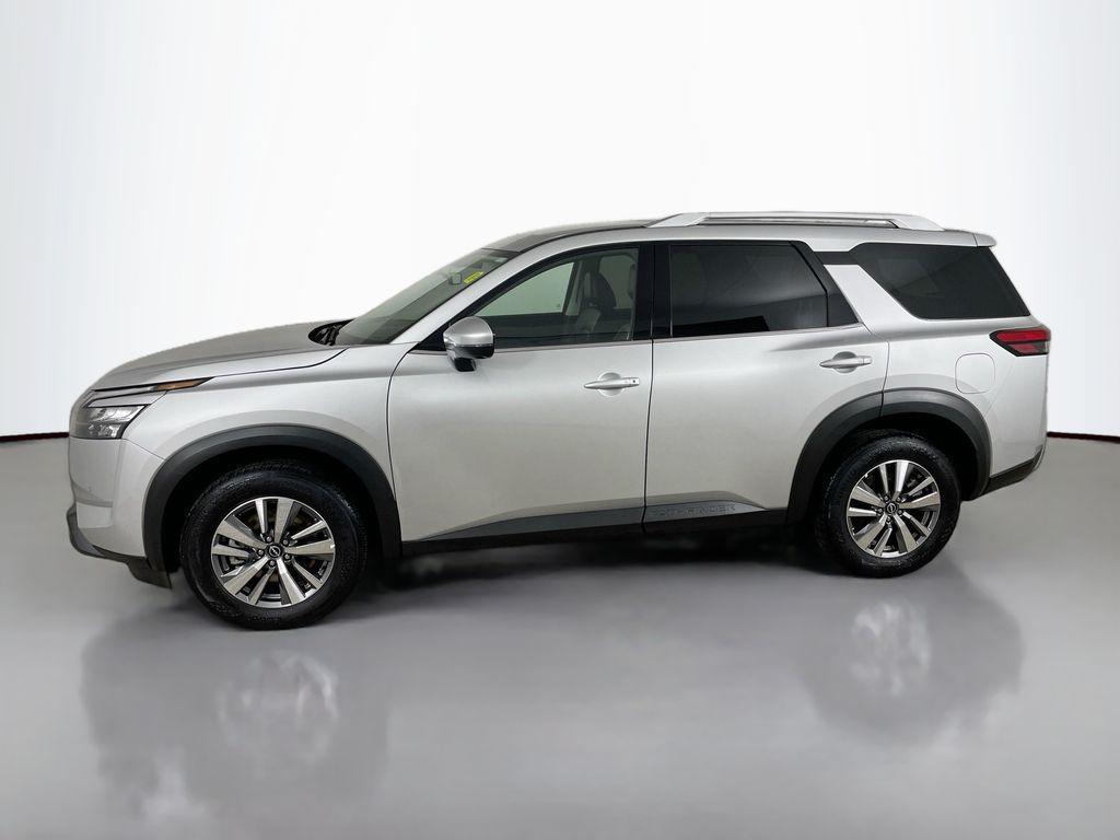 used 2025 Nissan Pathfinder car, priced at $38,994