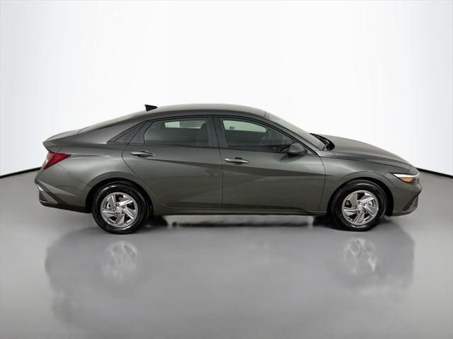 new 2025 Hyundai Elantra car, priced at $23,004