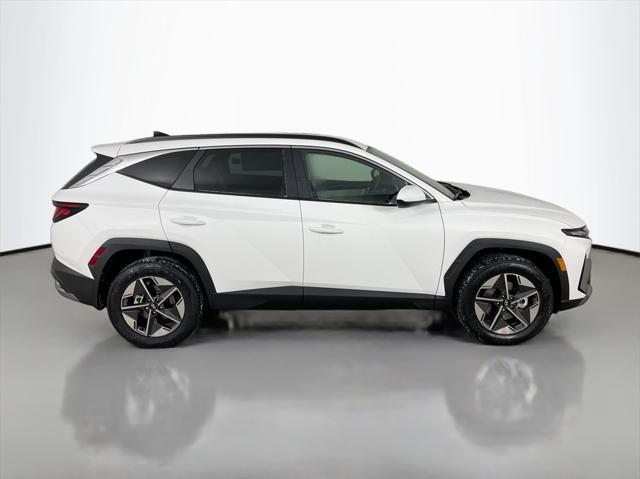 new 2025 Hyundai Tucson car, priced at $33,995