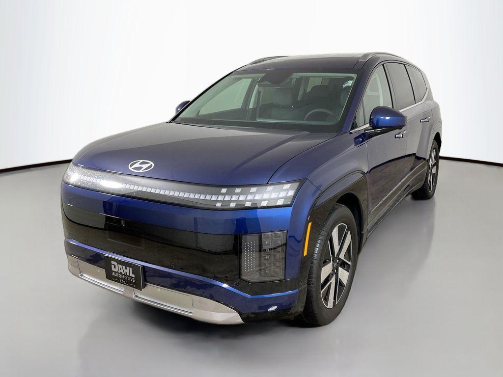 new 2026 Hyundai IONIQ 9 car, priced at $61,399