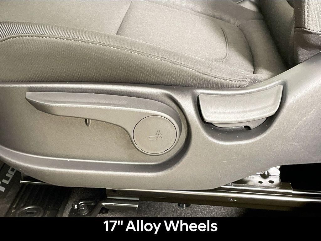 new 2026 Hyundai TUCSON Hybrid car, priced at $33,760