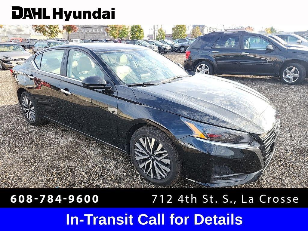 used 2025 Nissan Altima car, priced at $21,994