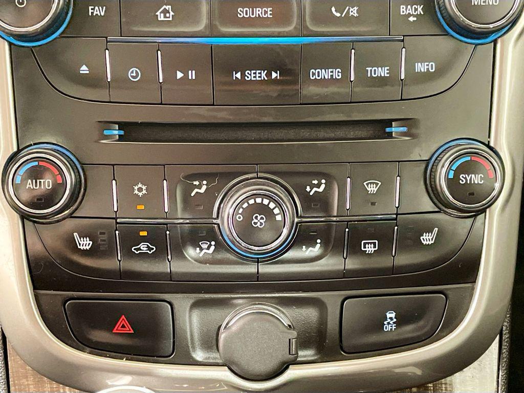 used 2015 Chevrolet Malibu car, priced at $9,250