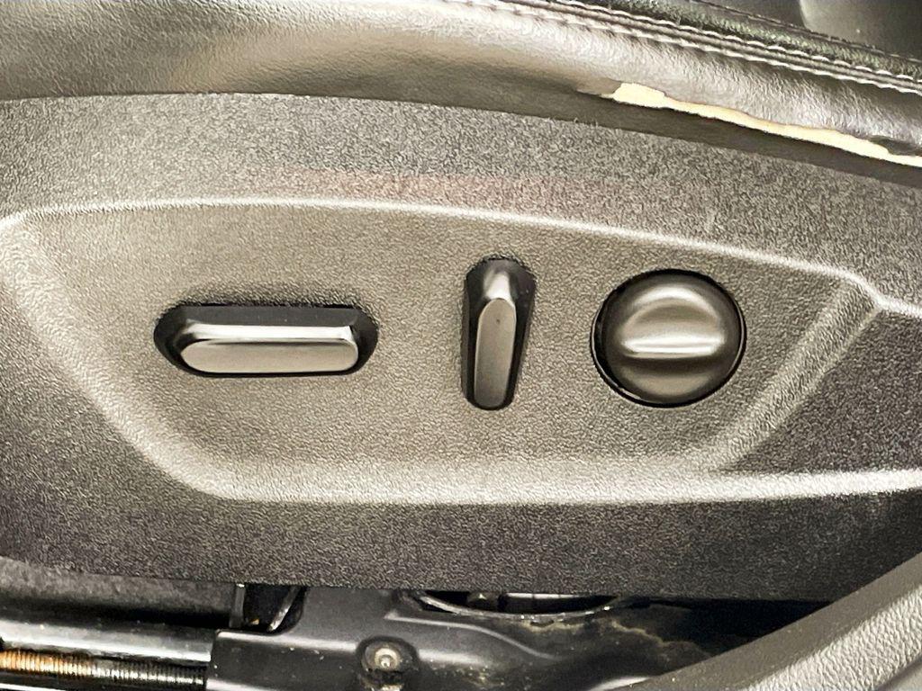 used 2015 Chevrolet Malibu car, priced at $9,250