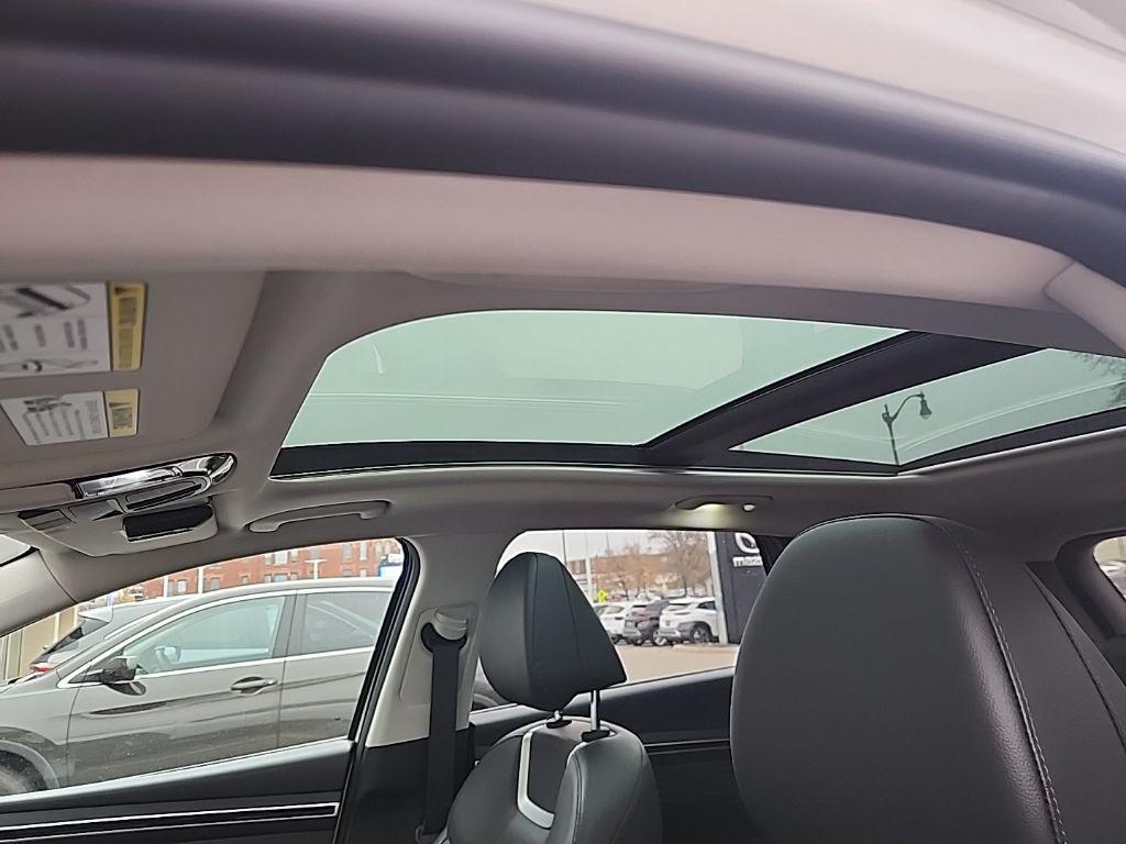 used 2022 Hyundai TUCSON Hybrid car, priced at $26,985