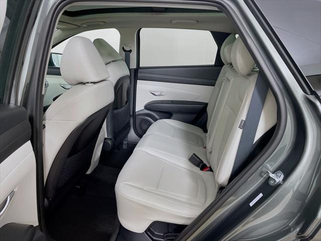 new 2025 Hyundai TUCSON Hybrid car, priced at $35,579