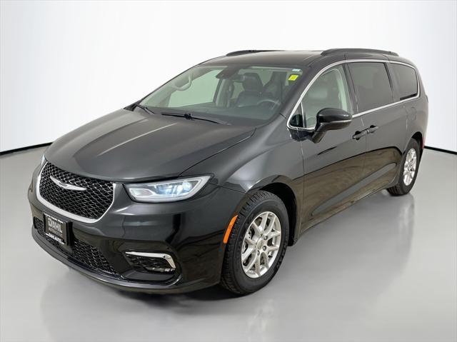 used 2022 Chrysler Pacifica car, priced at $23,570