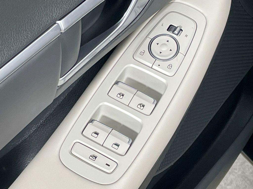 used 2022 Hyundai Sonata car, priced at $17,998