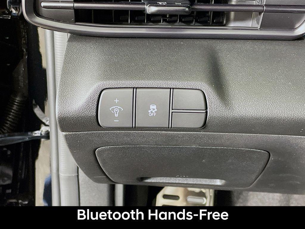 new 2025 Hyundai Elantra car, priced at $23,009