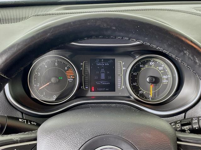 used 2020 Jeep Cherokee car, priced at $16,699