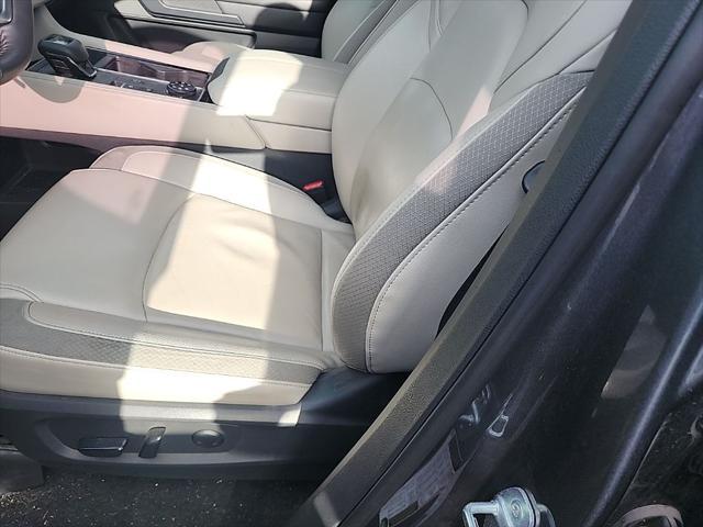 used 2022 Nissan Pathfinder car, priced at $28,998
