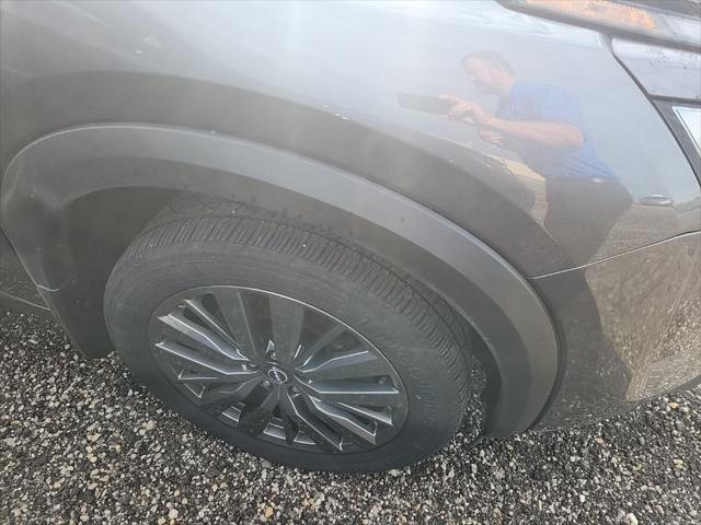 used 2022 Nissan Pathfinder car, priced at $28,998