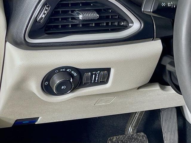 used 2023 Chrysler Pacifica car, priced at $24,798