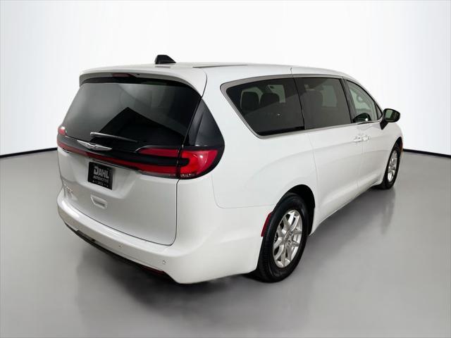 used 2023 Chrysler Pacifica car, priced at $24,798
