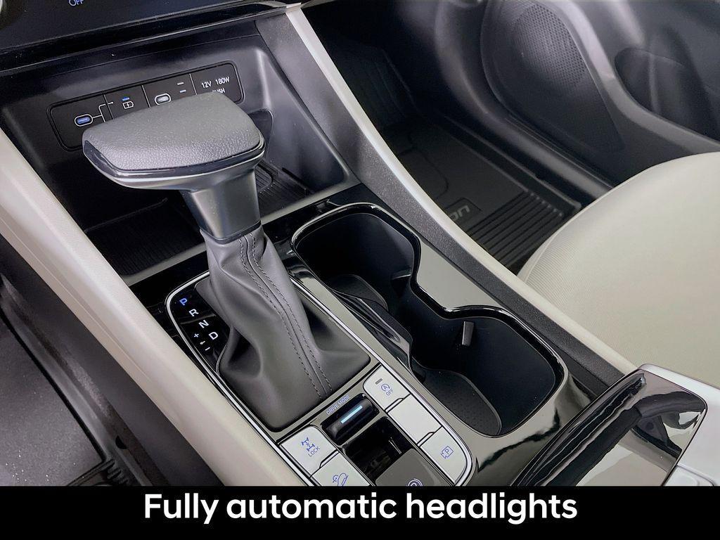 new 2025 Hyundai Tucson car, priced at $31,678