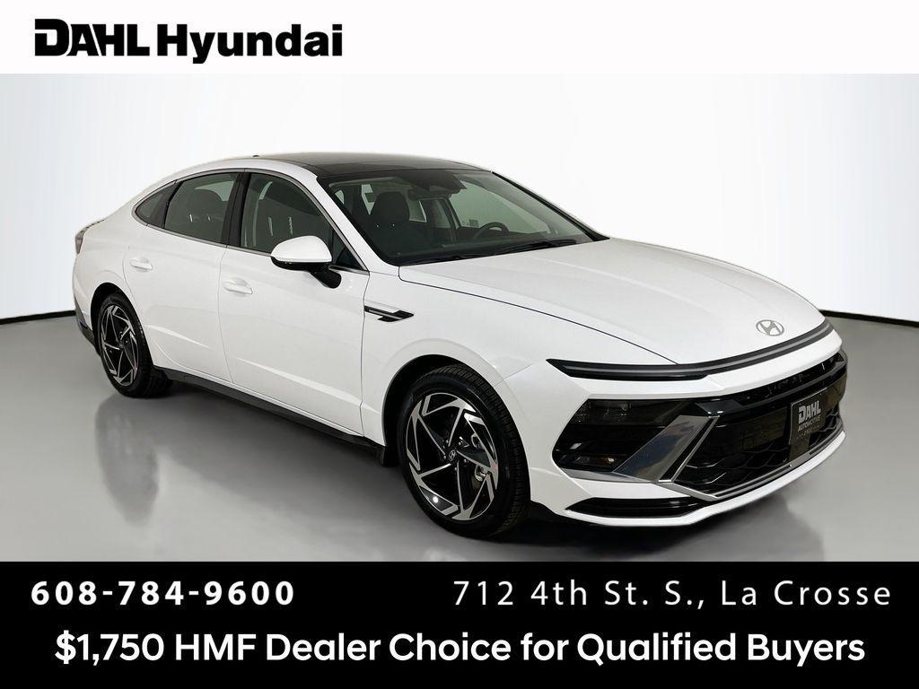 new 2025 Hyundai Sonata car, priced at $29,222