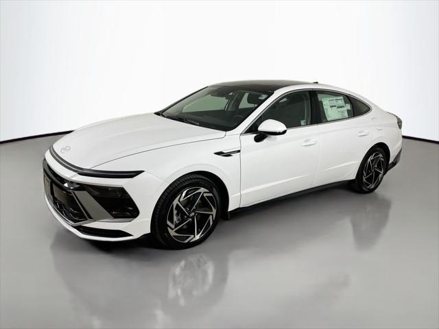 new 2025 Hyundai Sonata car, priced at $30,729
