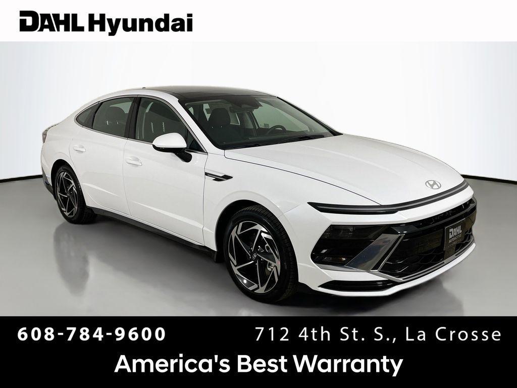 new 2025 Hyundai Sonata car, priced at $30,222