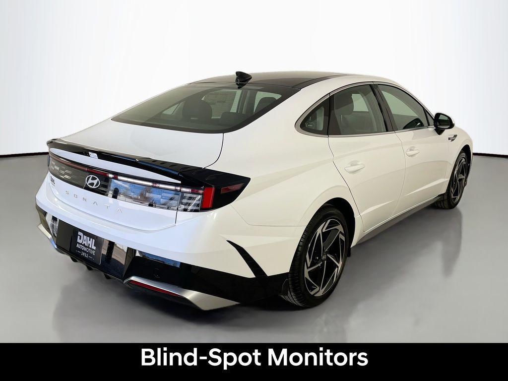 new 2025 Hyundai Sonata car, priced at $29,222