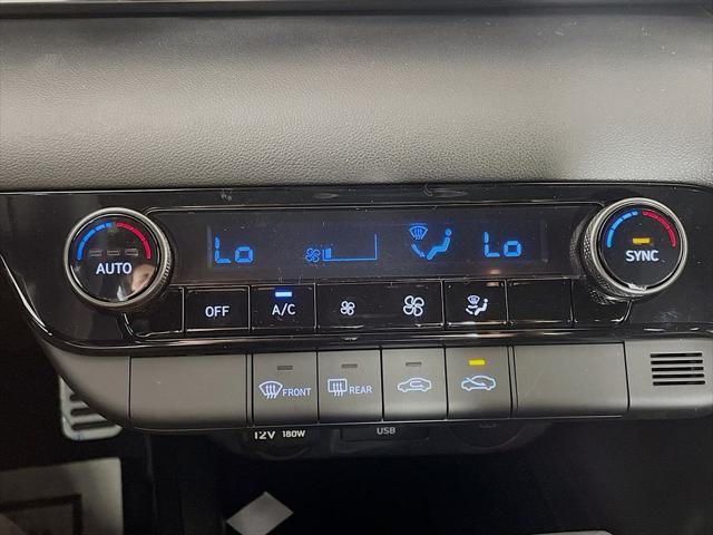 new 2025 Hyundai Elantra car, priced at $22,979