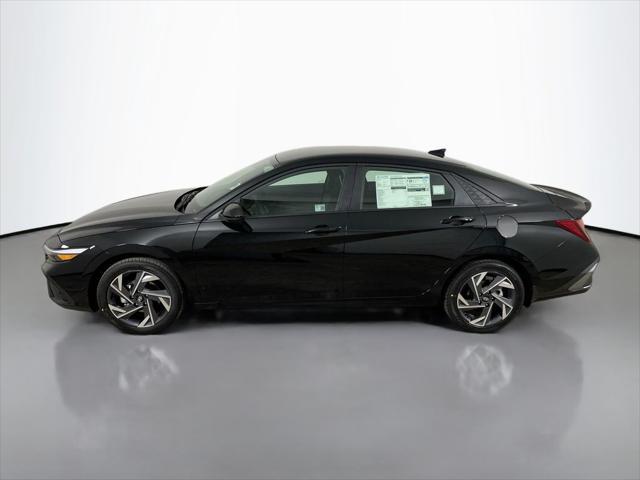 new 2025 Hyundai Elantra car, priced at $22,979
