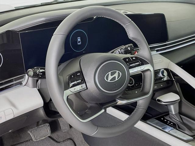 new 2025 Hyundai Elantra car, priced at $27,720