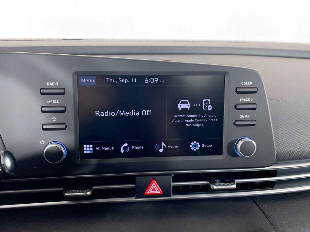 new 2025 Hyundai Elantra car, priced at $22,697