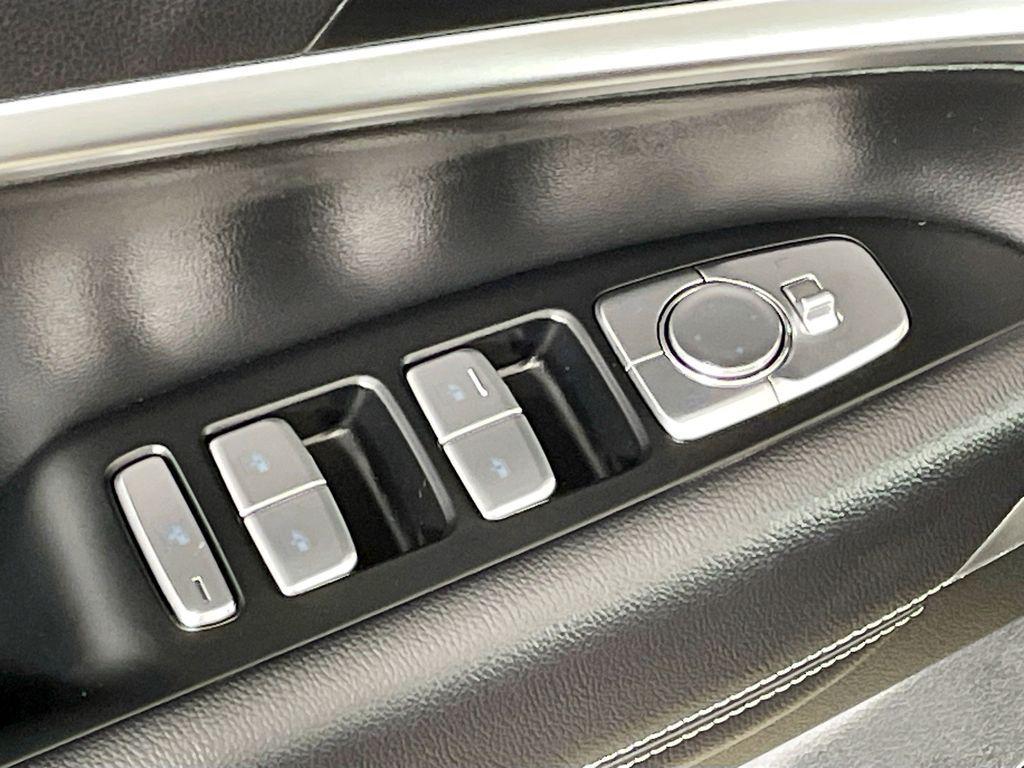 used 2025 Genesis G70 car, priced at $32,500