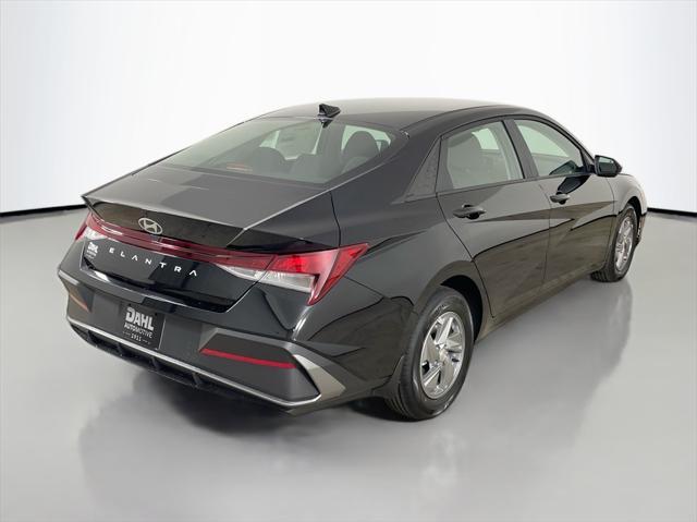 new 2025 Hyundai Elantra car, priced at $23,250