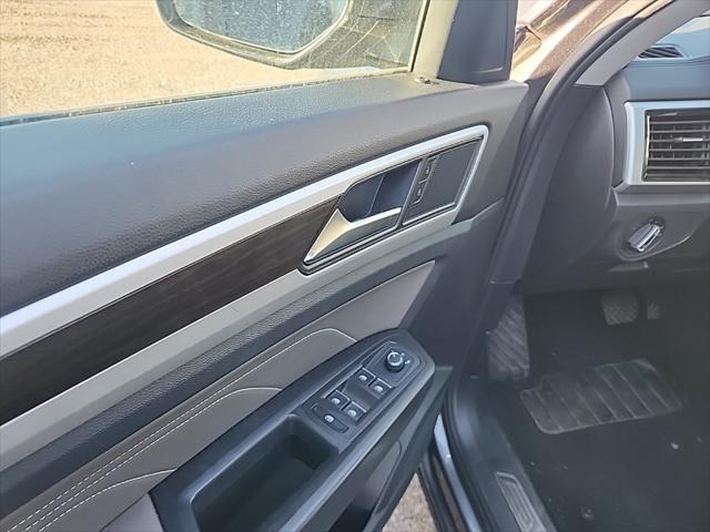 used 2022 Volkswagen Atlas car, priced at $26,990