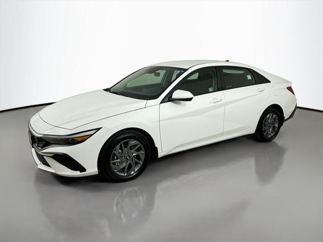 new 2024 Hyundai Elantra car, priced at $23,500