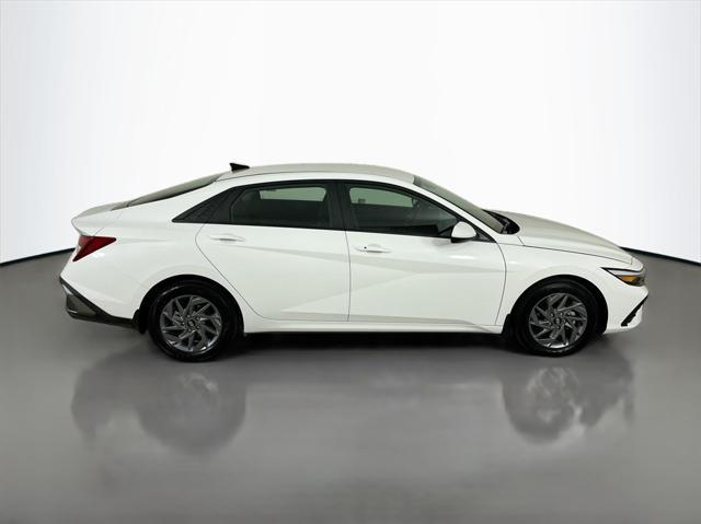 new 2024 Hyundai Elantra car, priced at $23,500