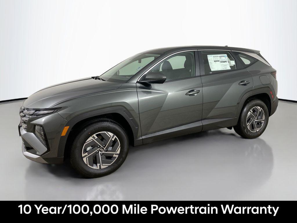 new 2026 Hyundai TUCSON Hybrid car, priced at $30,585