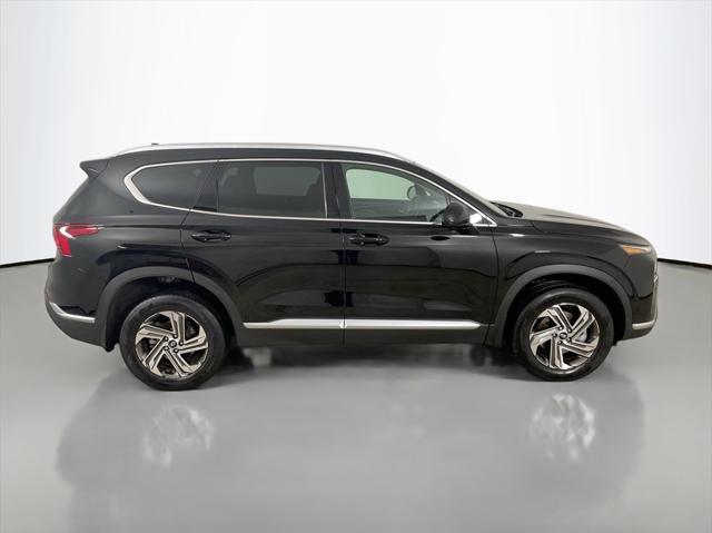 used 2022 Hyundai Santa Fe car, priced at $25,998