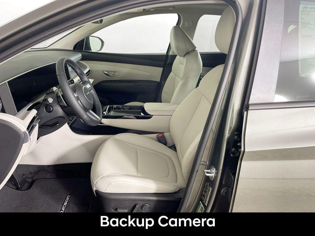 new 2025 Hyundai TUCSON Hybrid car, priced at $35,845