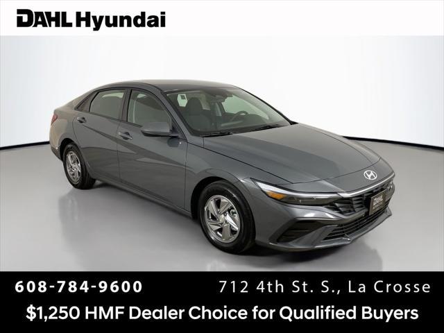 new 2025 Hyundai Elantra car, priced at $22,096