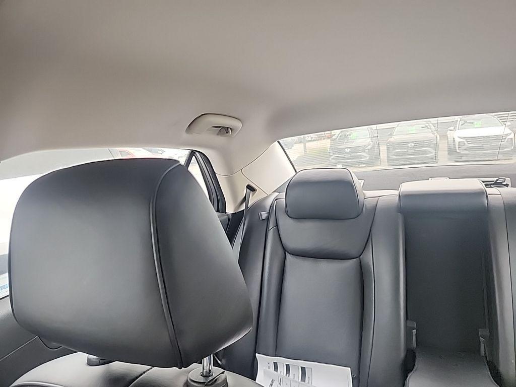 used 2018 Chrysler 300 car, priced at $15,990