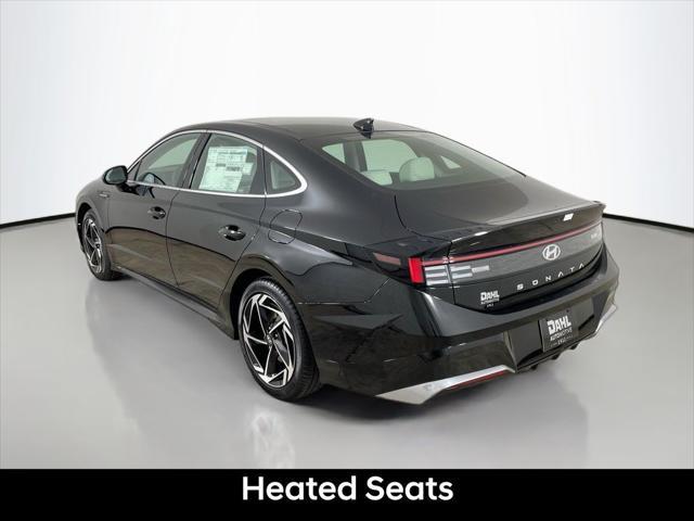 new 2025 Hyundai Sonata car, priced at $30,189