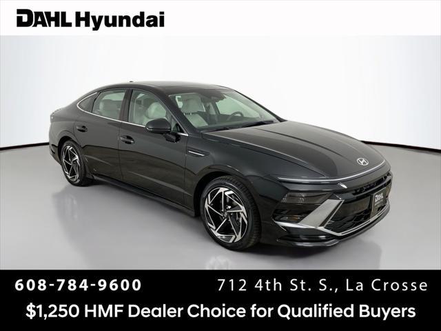 new 2025 Hyundai Sonata car, priced at $30,189