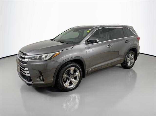 used 2017 Toyota Highlander Hybrid car, priced at $24,650