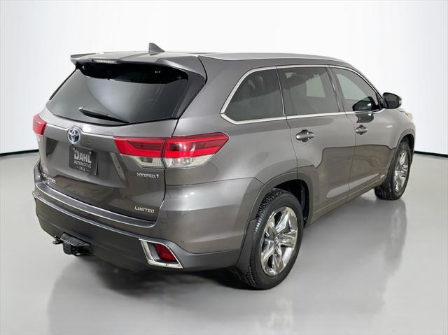 used 2017 Toyota Highlander Hybrid car, priced at $24,650