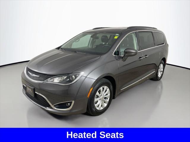 used 2017 Chrysler Pacifica car, priced at $9,526
