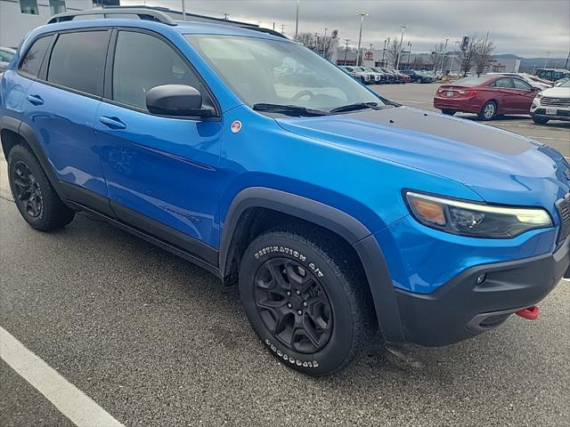 used 2019 Jeep Cherokee car, priced at $18,495