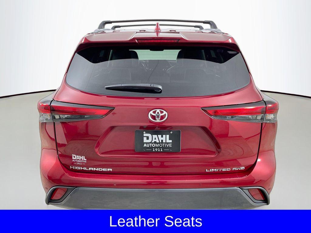 used 2023 Toyota Highlander car, priced at $39,998