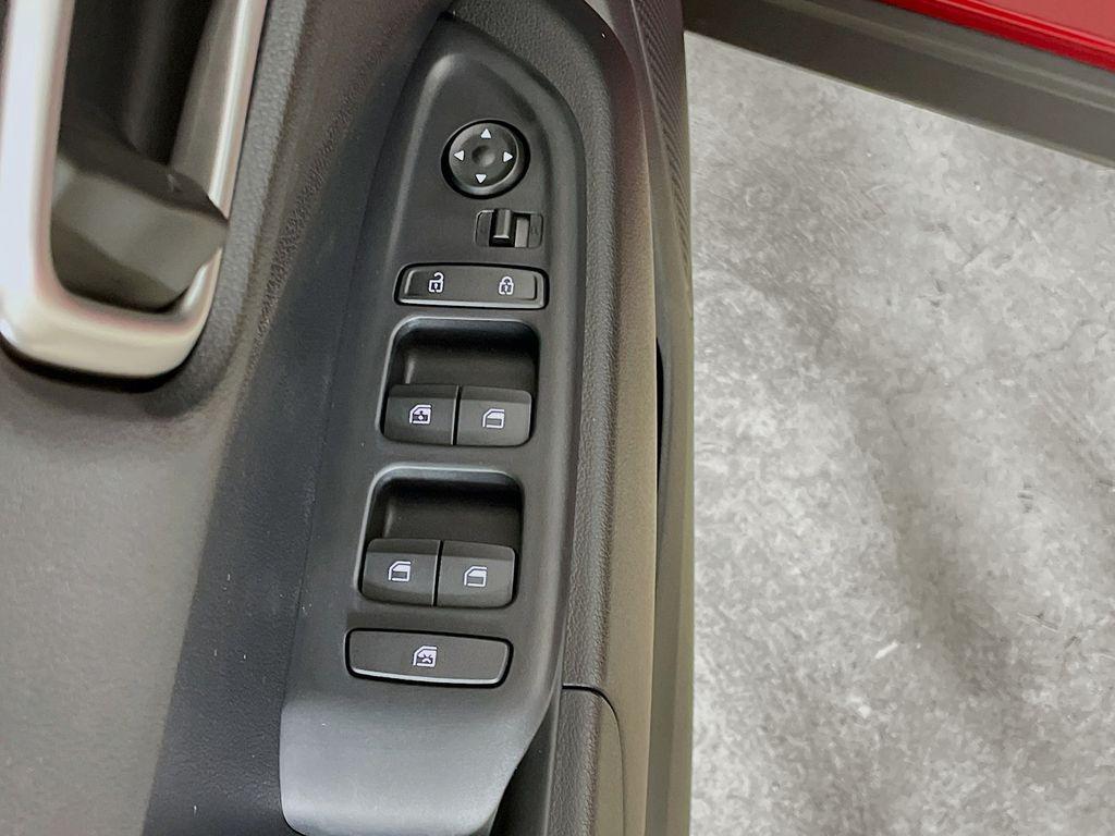 new 2025 Hyundai Venue car, priced at $24,049