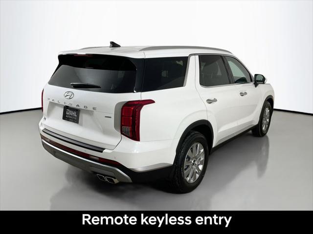 new 2025 Hyundai Palisade car, priced at $40,901
