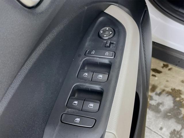new 2025 Hyundai Venue car, priced at $23,350
