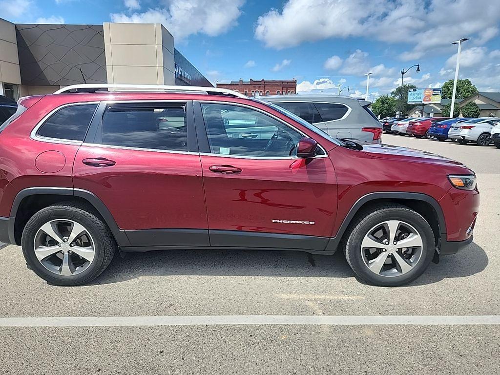 used 2019 Jeep Cherokee car, priced at $15,000