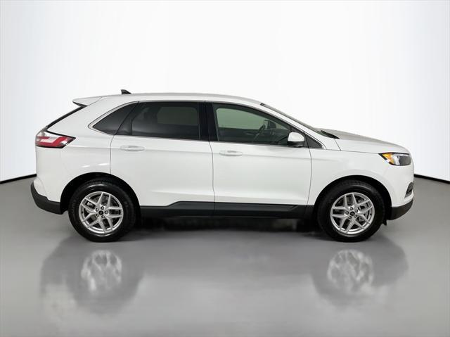 used 2024 Ford Edge car, priced at $33,875